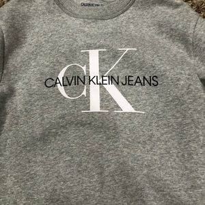 Women’s Calvin Klein Sweatshirt